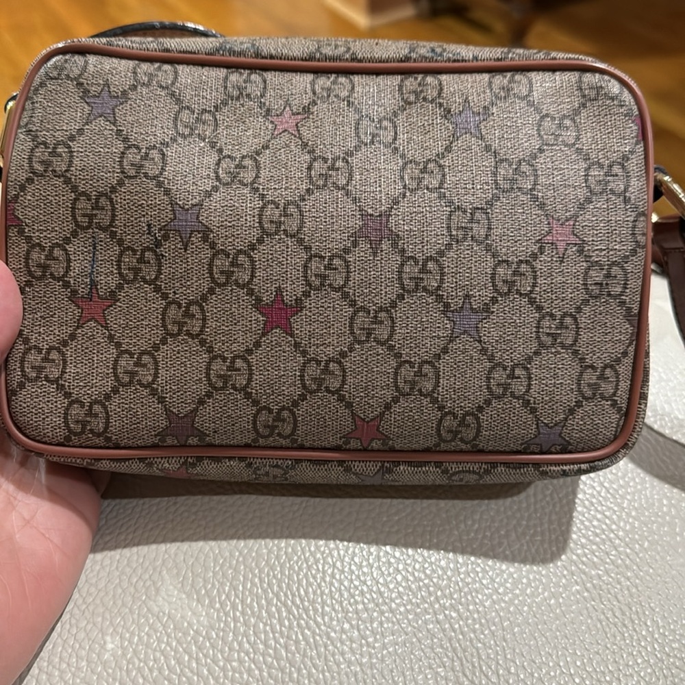 GUCCI CROSBODY BAG! Limited edition! - Picture 3 of 16